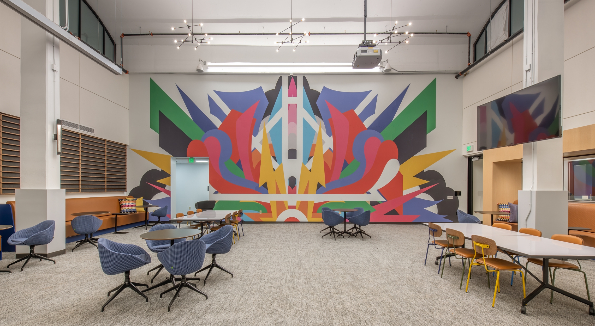picture of room in Oxford College student center with a colorfully painted wall